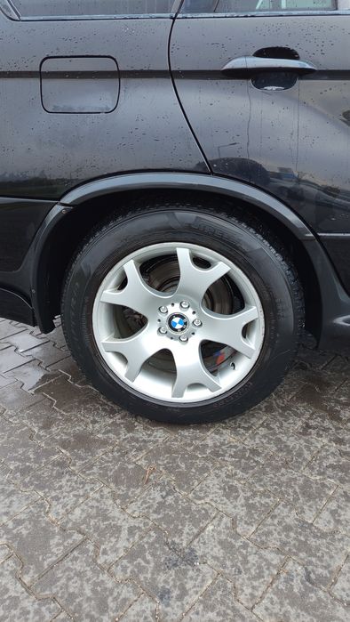Sprzedam felgi 63 styling z oponami Pirelli zima R19 5x120 BMW X5 E53