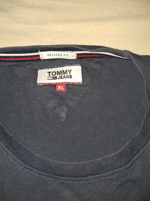 Vendo pólos da polo ralph lauren e tommy XL L.. 15€ cada uma