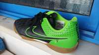 Sapatilhas futebol Nike 37,5