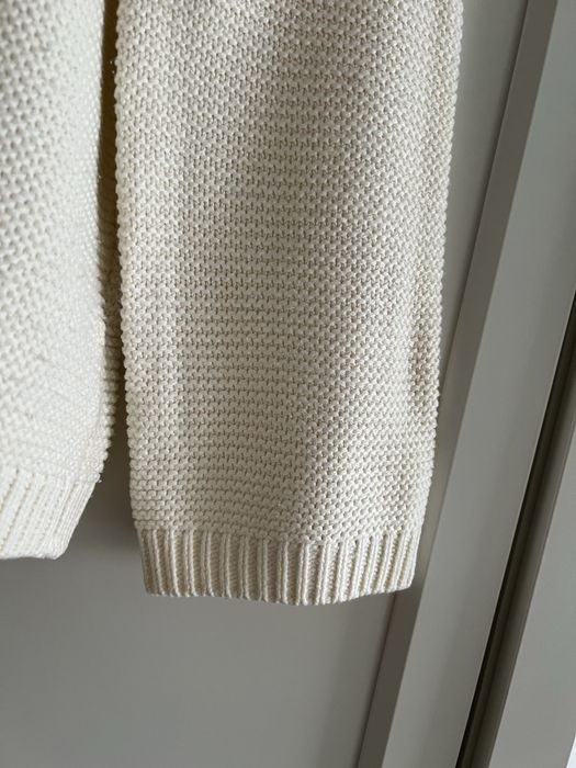 Sweterek golf bialy dziergany H&M XS kremowy
