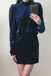 Sukienka Undress Code, welurowa, rozmiar S/XS, granatowa