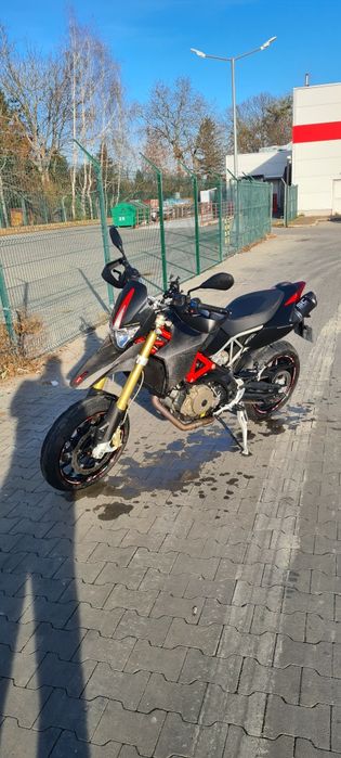 Aprilia Dorsoduro 750 Factory