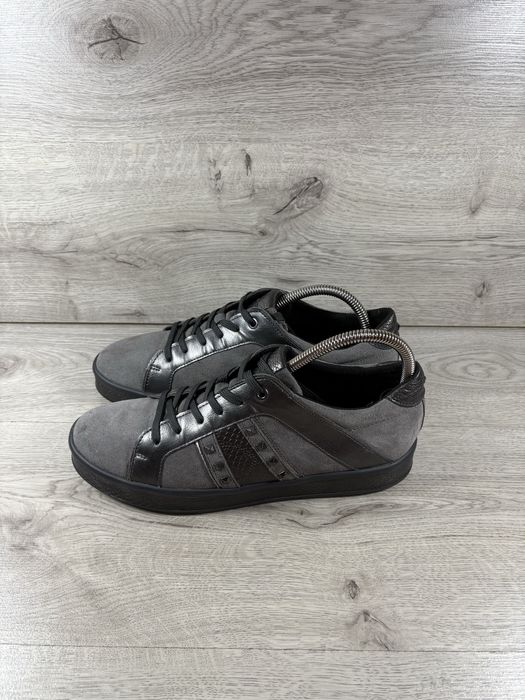 Geox жіночі кросівки 40 розмір замша