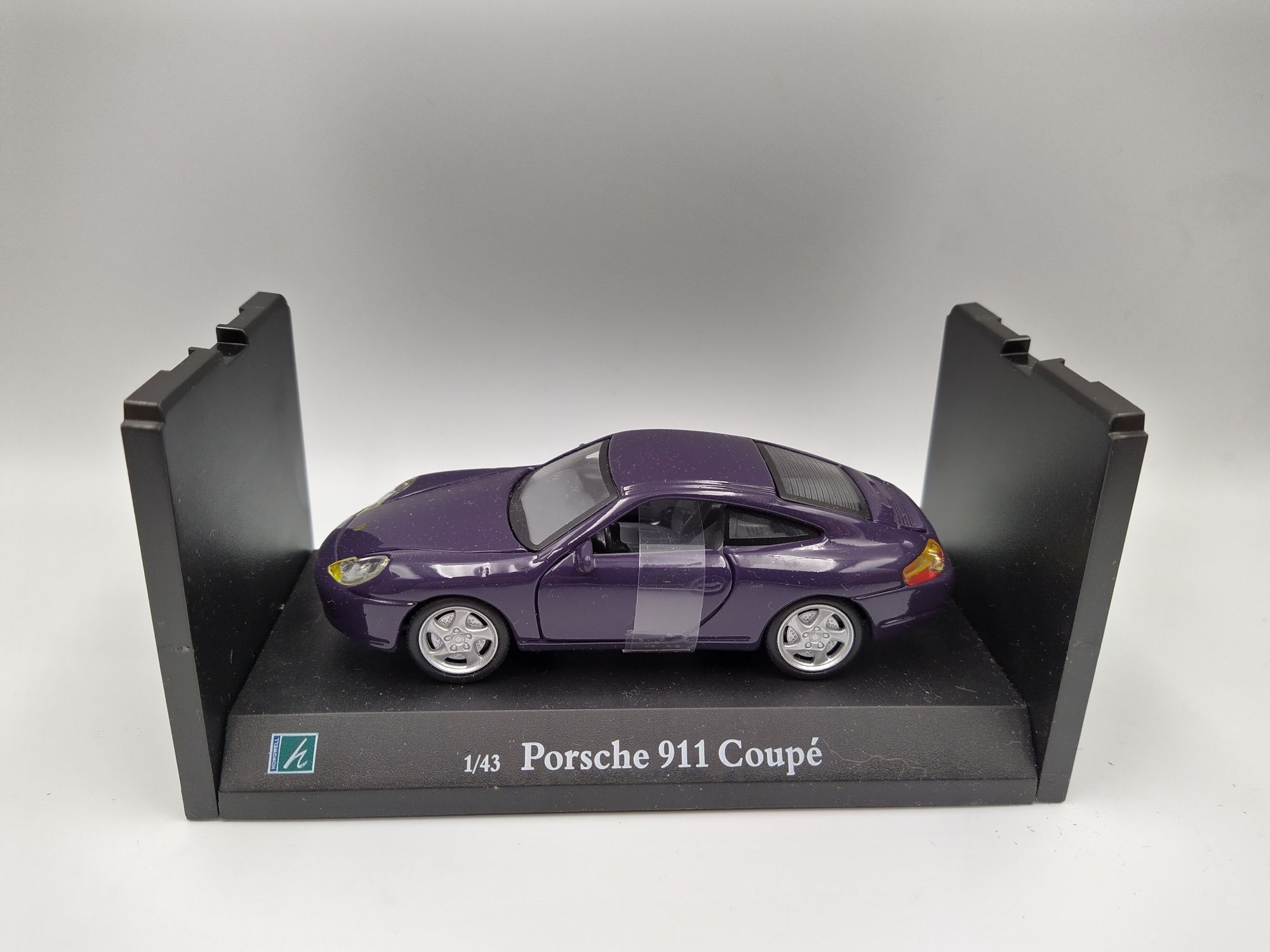 Porsche 911 Skala 1:43 Hongwell Cararama