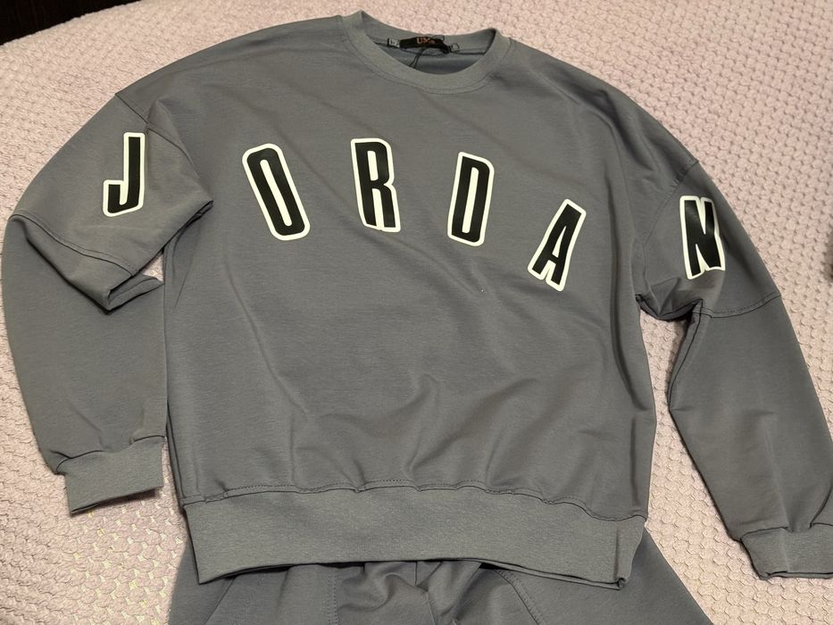 Спортивний костюм 46 розмір