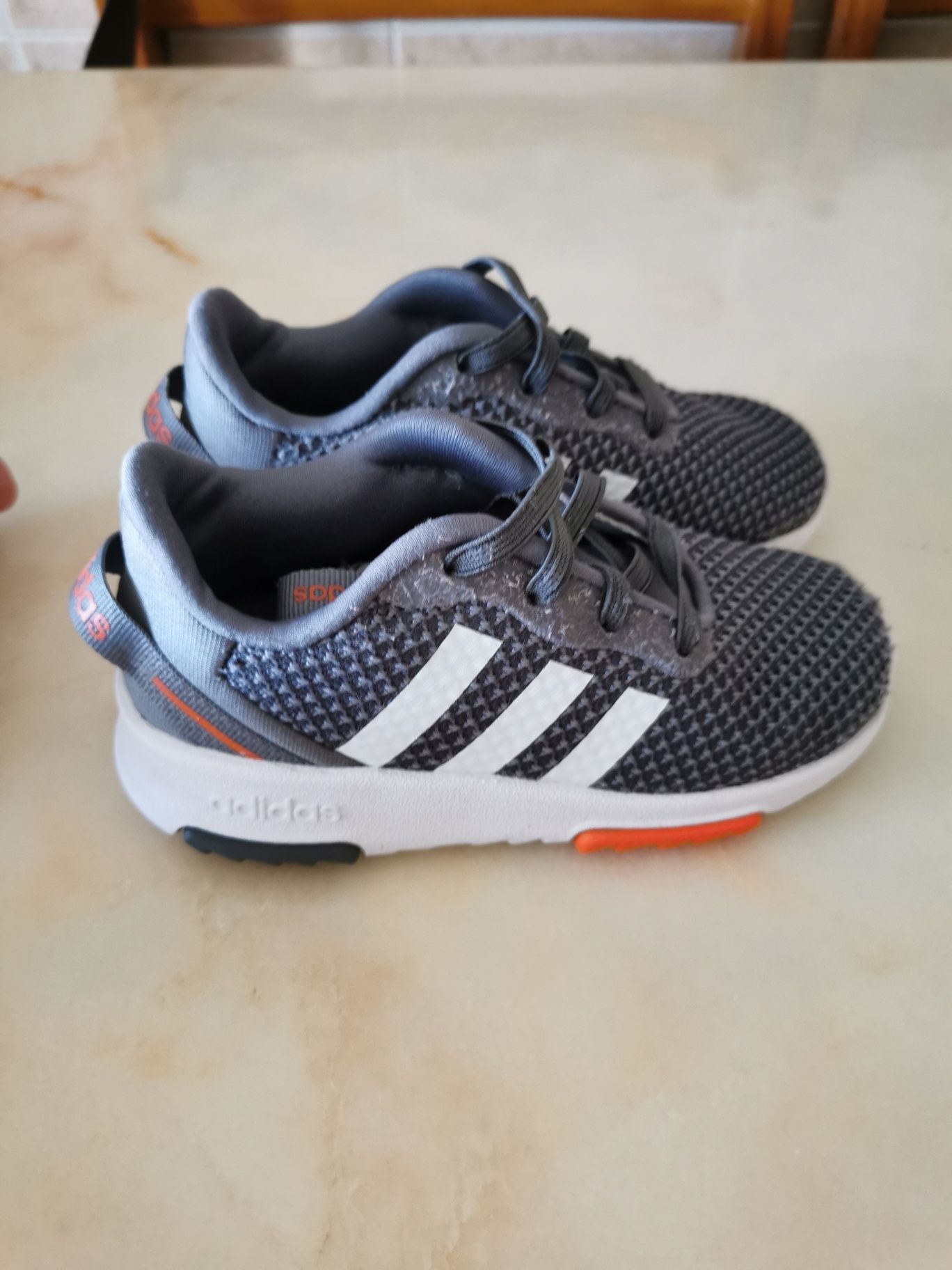 Ténis Adidas Racer, unissexo, T. 25