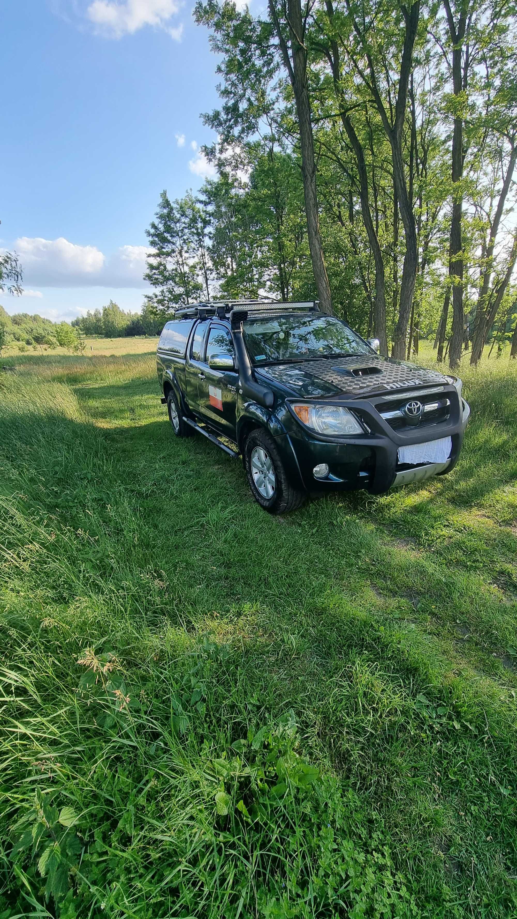 Toyota hilux 2007 salon polska serwisowany bezwypadkowy+suzuki gr.vit.