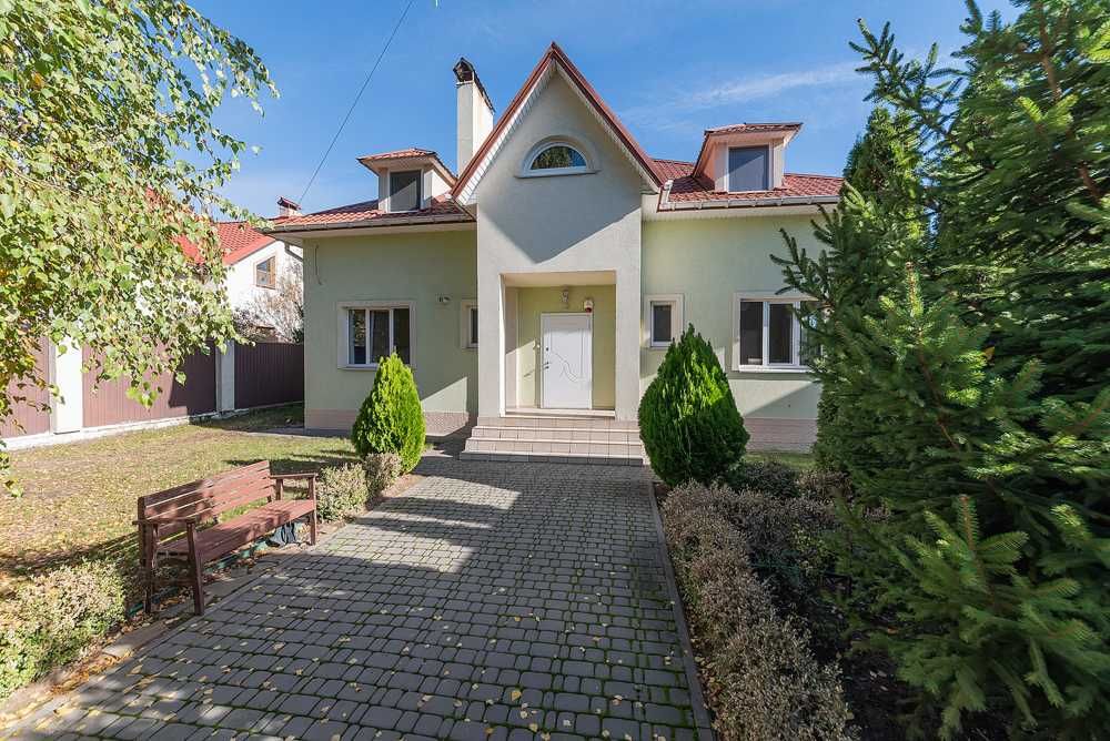 Продаж! Будинок 225м2+10 соток. М.Олександрівка. (метро 10км.)