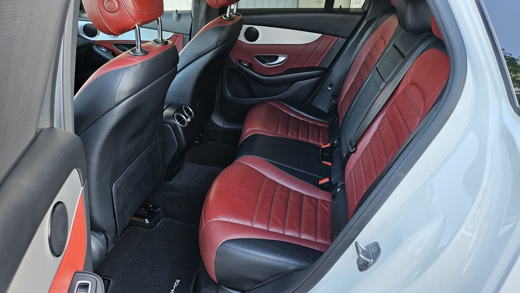 MERCEDES GLC 250 AMG