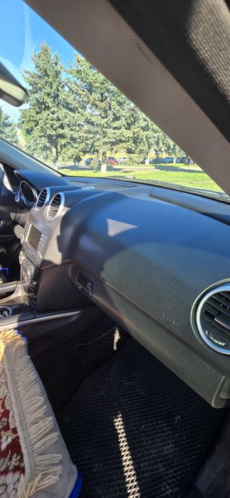 Mercedes w164      .