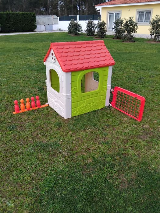 Casa de brincar com jogos