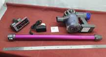 Dyson 6 z rurą i elektro szczotką