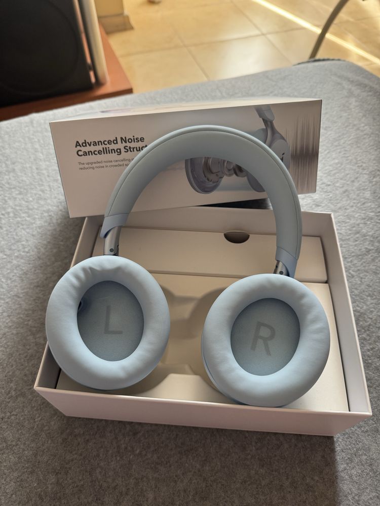 Anker Soundcore Space One