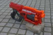 Nerf Mega Cycloneshock