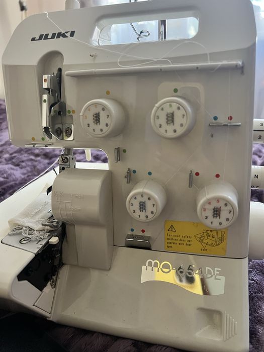 Оверлок Juki mo 654 de