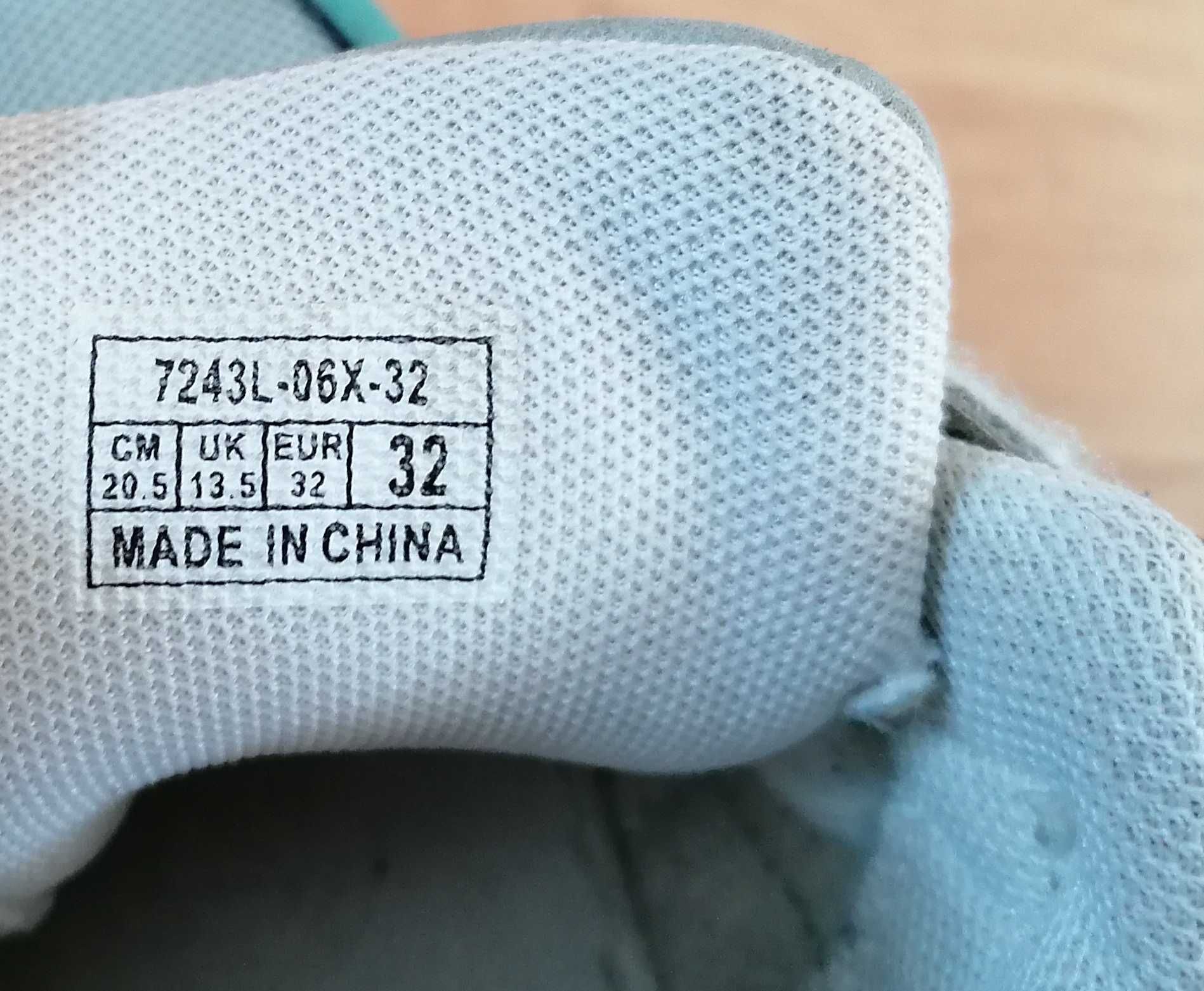 Adidasy chłopięce 32 sneakersy Reserved buty wiosenne na rzep