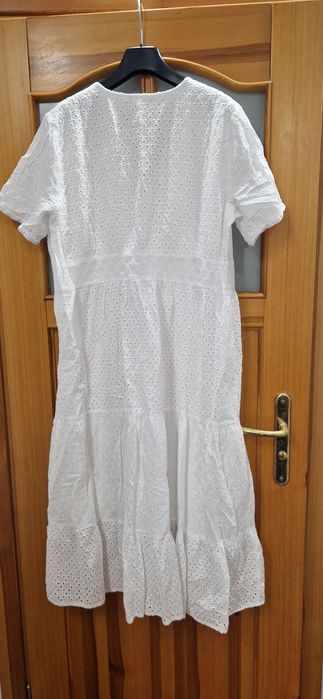 Tatuum biała,letnia sukienka z haftem rozmiar 42