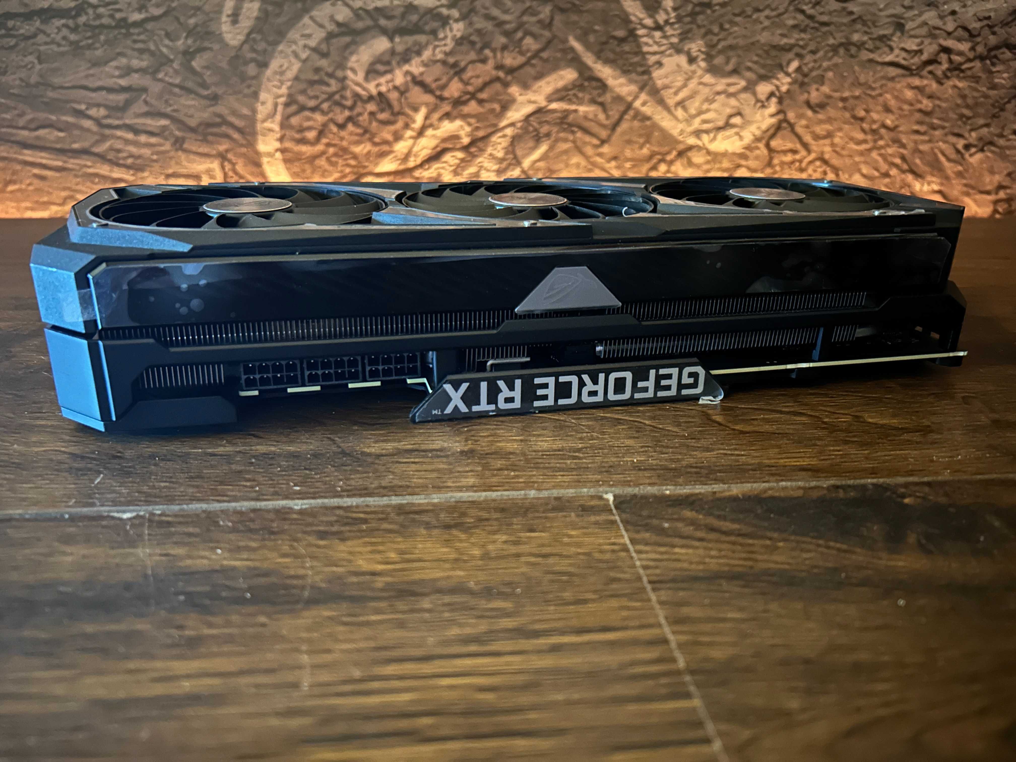 ТОП! Игровая видеокарта NVIDIA GeForce RTX 3080 10GB GDDR6X ASUS STRIX