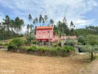 Quinta de 4ha com moradia de 3 pisos em vale rural