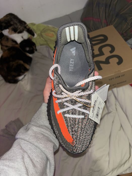 Yeezy 350 v2 Beluga Reflective