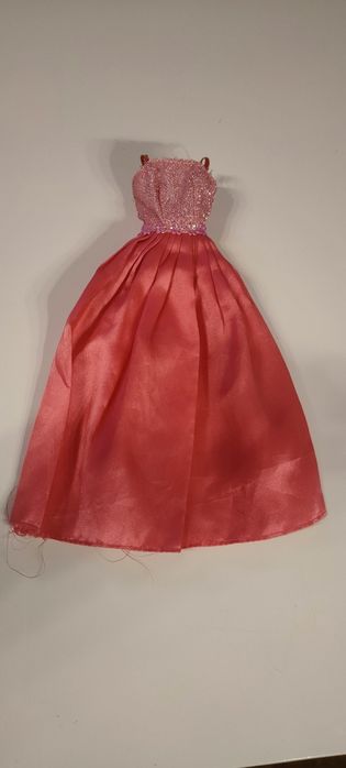 Sukienka dla lalki Barbie