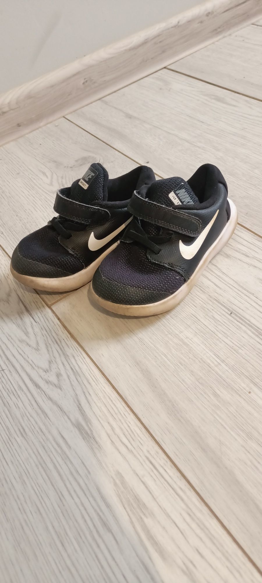 Buciki adidasy Nike flex contact 25