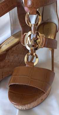 Sandalias compensadas Michael Kors 39