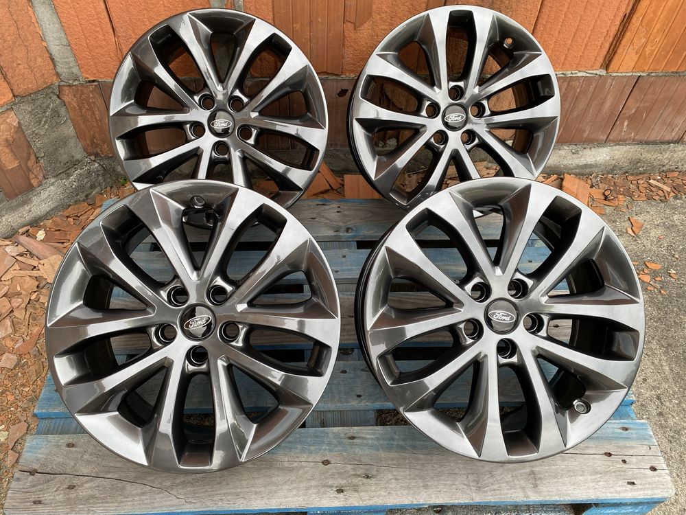 Oryginale felgi aluminiowe 17 cali 5x108 Ford Kuga mondeo c-max