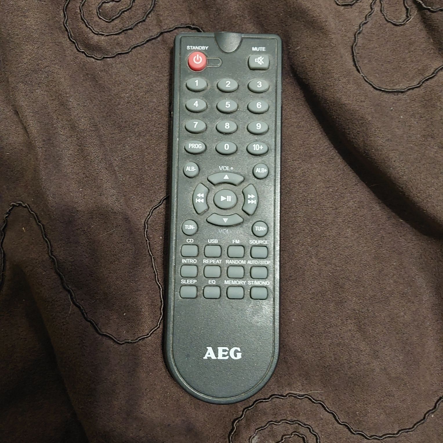 Mini wieża AEG Mc4459. BT