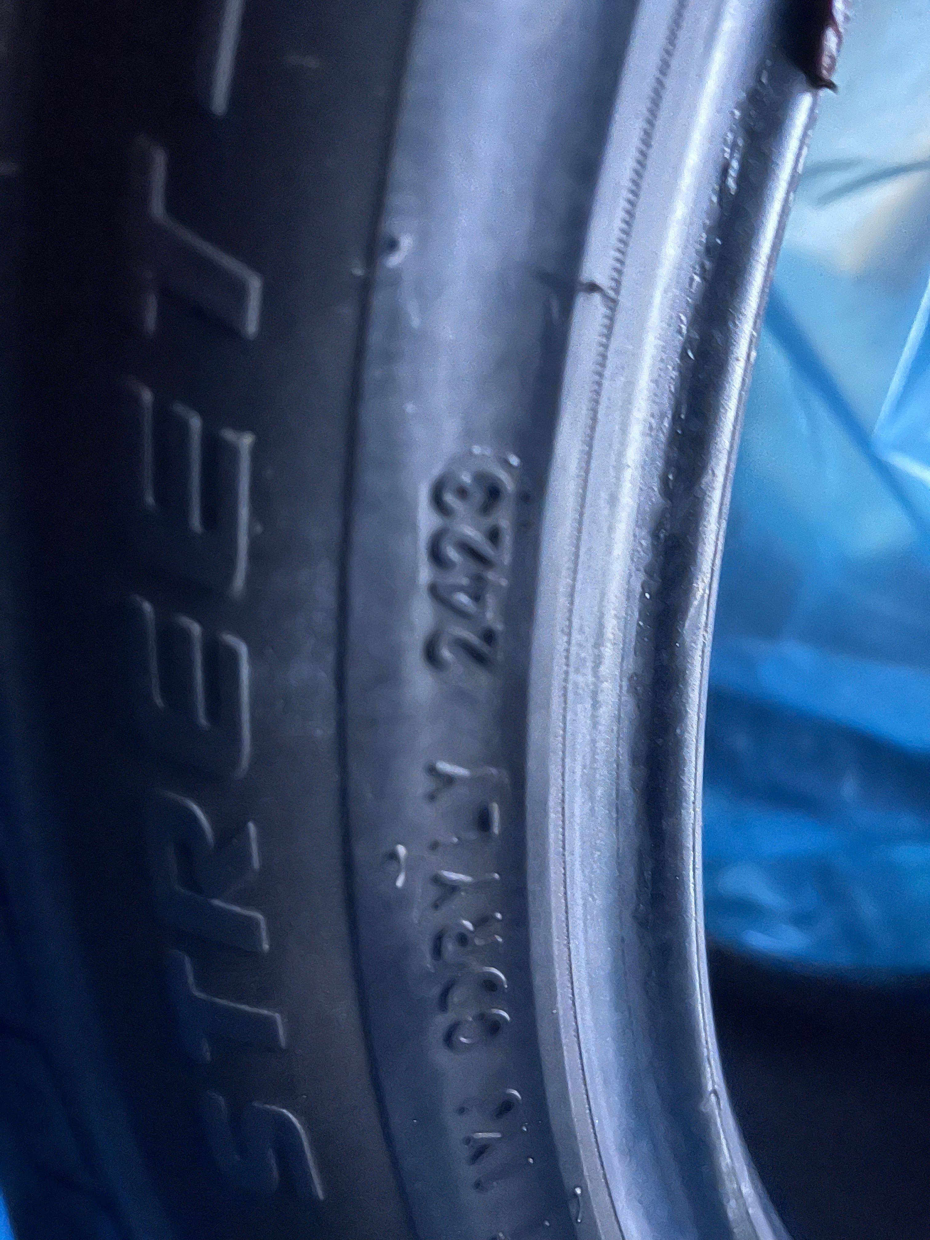 Opony Bridgestone Turanza 235/45/18 94V jak nowe produkcja 2423 letnie