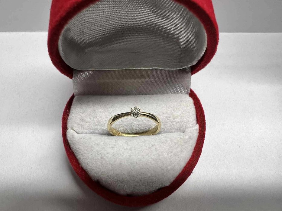 Złoty pierścionek z diamentem próba 585 - 1,20g R5