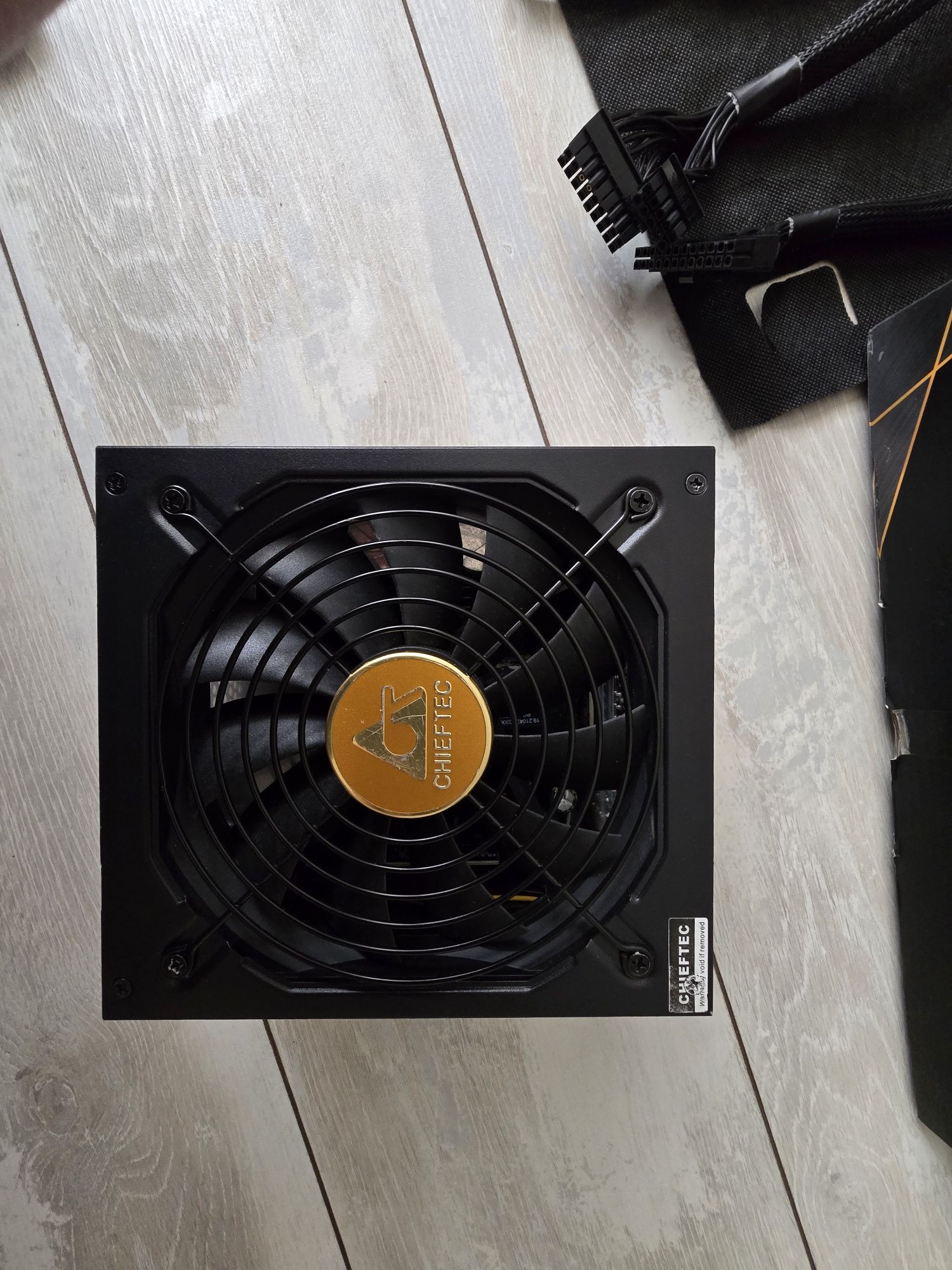Блок питания Chieftec Polaris 1250watt