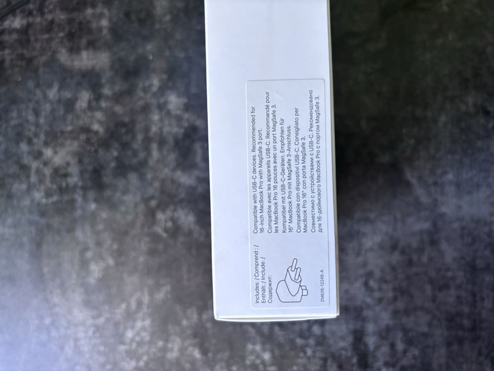 Oryginalna, szybka ładowarka Apple USB Power Adapter o mocy 140W