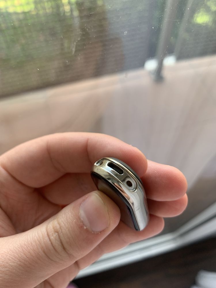 Xiaomi Smart Band 8 (problemy z ekranem)