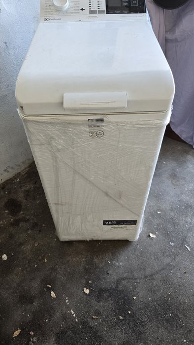 Maquina de lavar Semi Nova