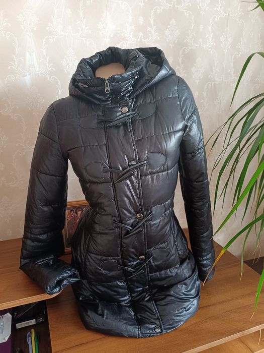 Женское зимнее пальто б/у