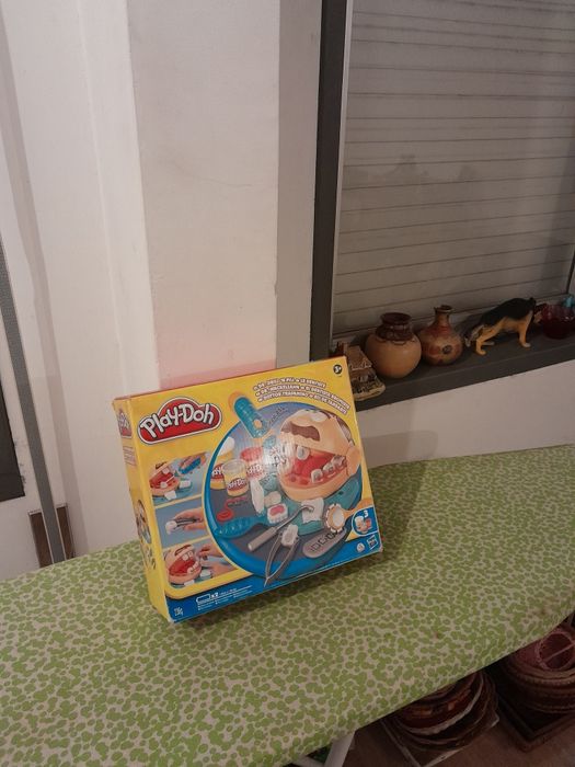 Vendo Brinquedo Dentista Brincalhão PLAY-DOH muito bonito como novo