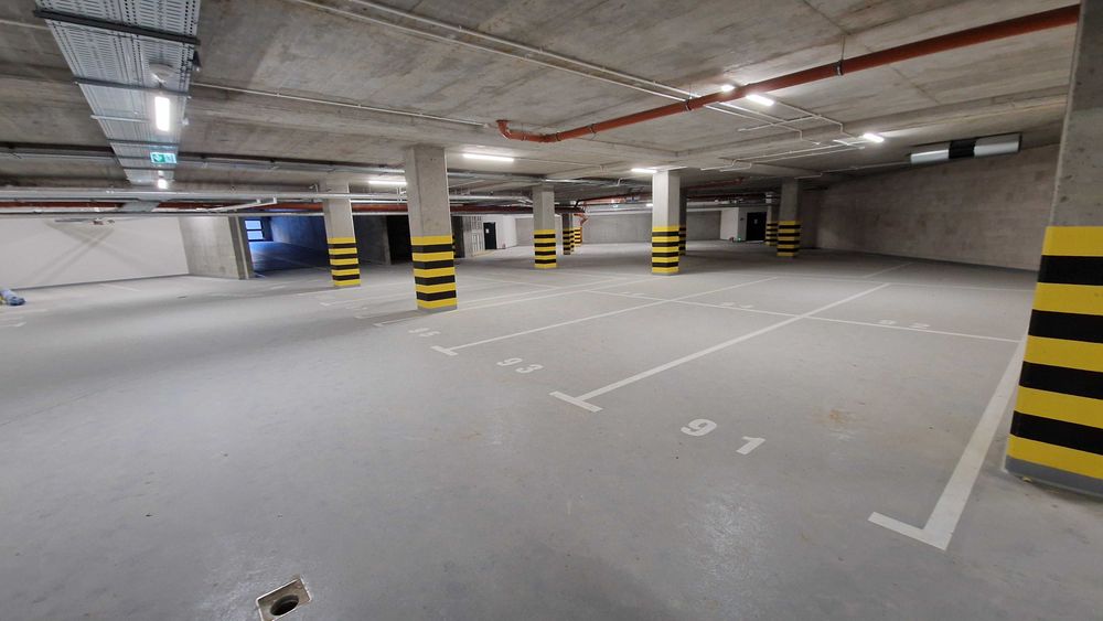 Ostatnie Miejsce Postojowe Parking Podziemny Nova Mikołowska Katowice