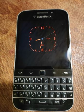 Смартфон Blackberry Classic Q20