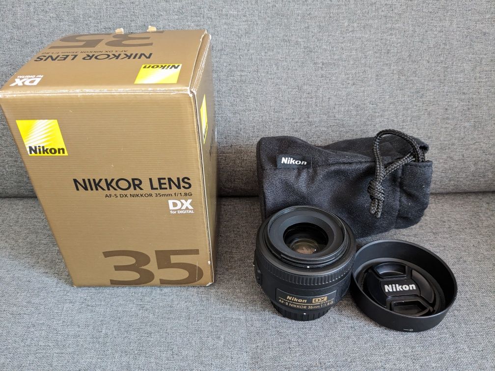 Nikon DX AF-S Nikkor 35mm 1:1.8 G