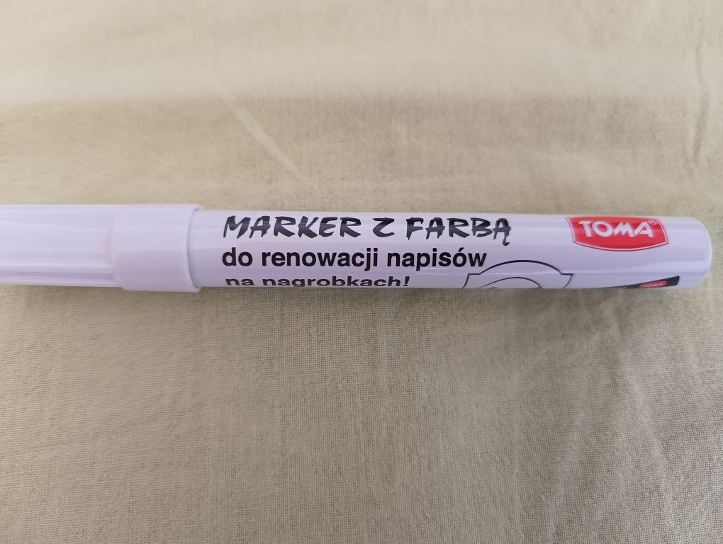 Marker do napisów na nagrobku