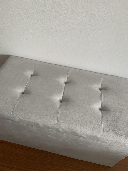 Puff c/ Arrumação - Cinza Claro (Veludo)