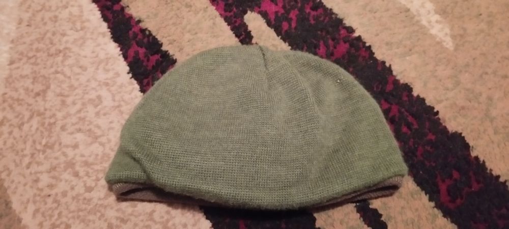 Шапка феска (підшоломник) 58-60 розмір -200 грн.
Кашкет польовий 56 ро