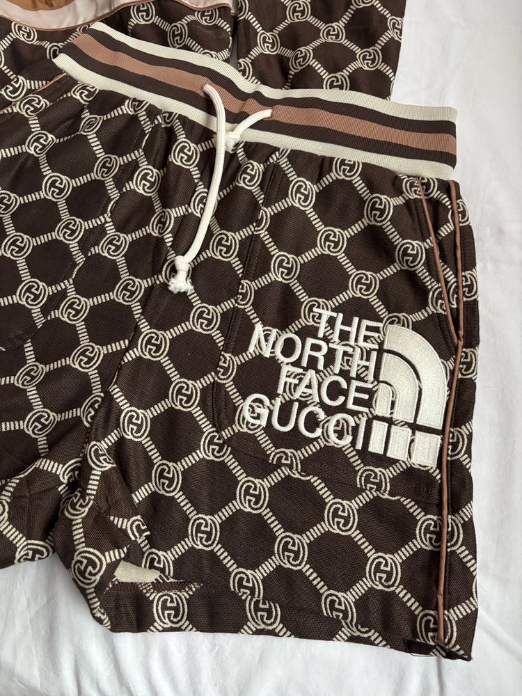 komplet na lato krótka bluza + spodenki NOWY