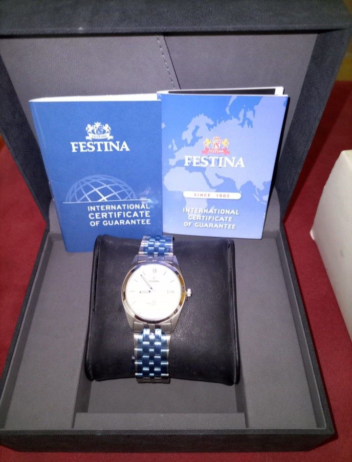 Relógio "Festina"