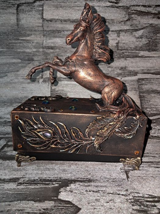 Скринька- Шкатулка Кінь