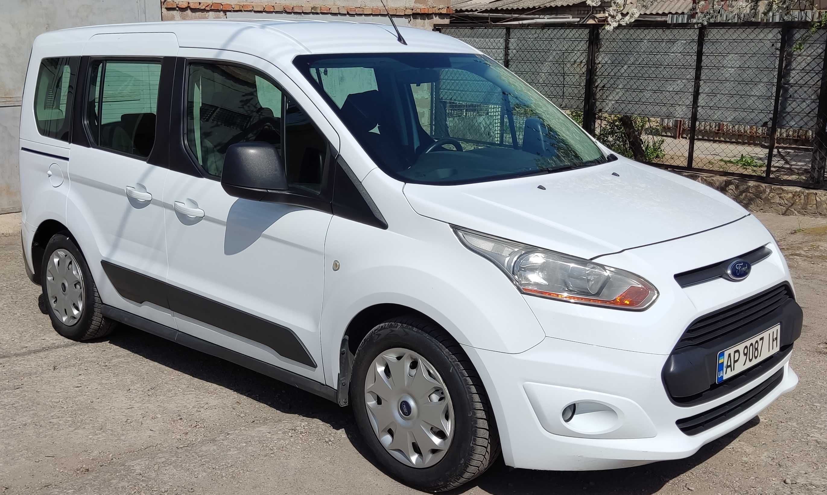 Ford Tourneo Connect 2014