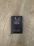 Pudełko po perfumach Black Opium Yves Saint Laurent