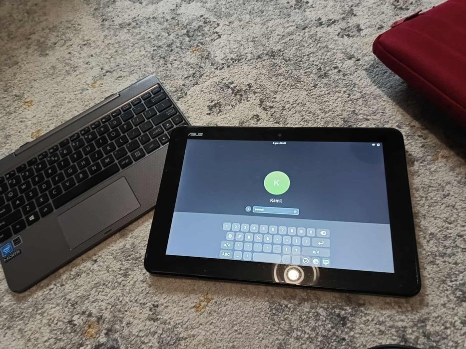 Asus t101ha 2w1 etui folia na wyswietlaczu