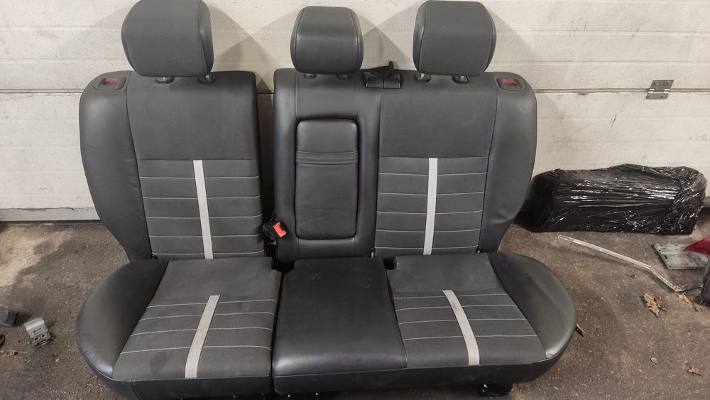 Kanapa tylna siedzisko oparcie półskóra ford Kuga mk1